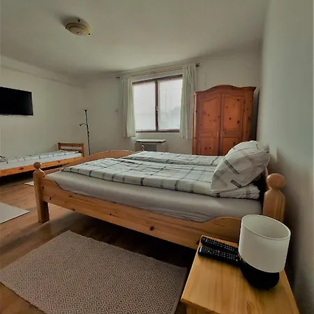 Guest house Szenkeparti Vendeghaz *