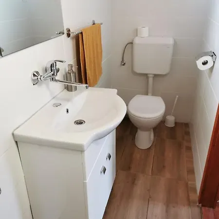 Guest house Szenkeparti Vendeghaz Penyige