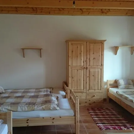 Guest house Szenkeparti Vendeghaz