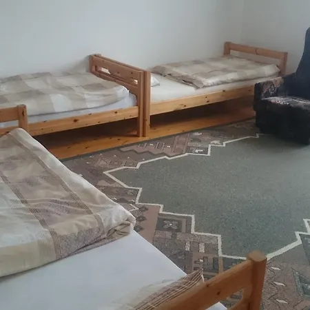 Guest house Szenkeparti Vendeghaz *