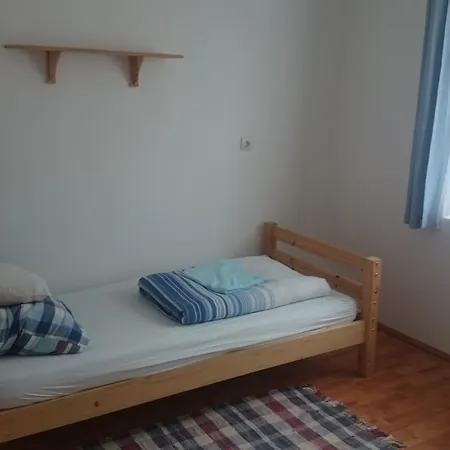 Szenkeparti Vendeghaz *